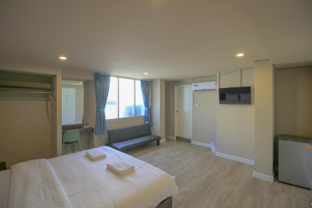 The Sea Bangsaen Hotel מראה חיצוני תמונה