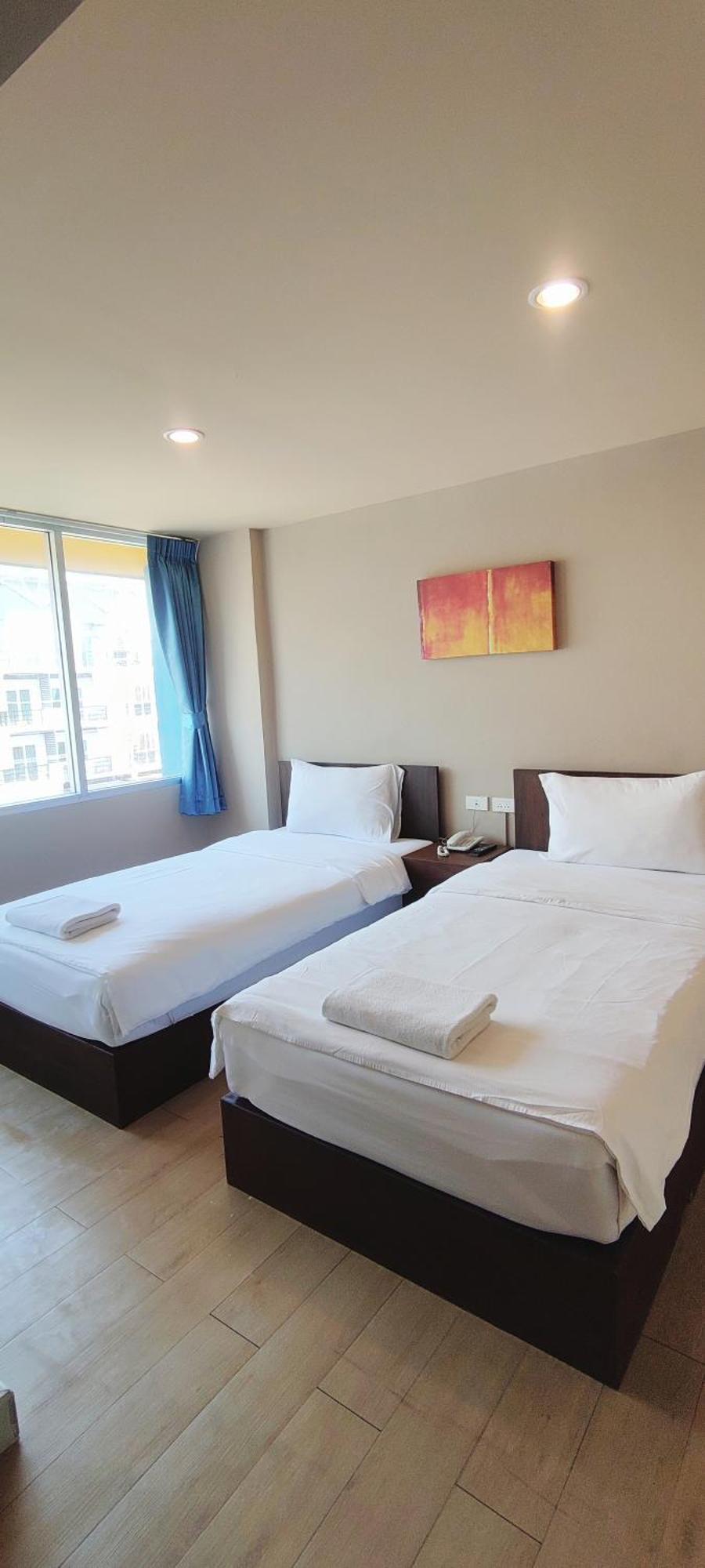 The Sea Bangsaen Hotel מראה חיצוני תמונה